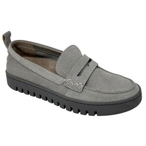 Vionic Women's Uptown Light Grey Suede Leather Slip On Loafers size 5